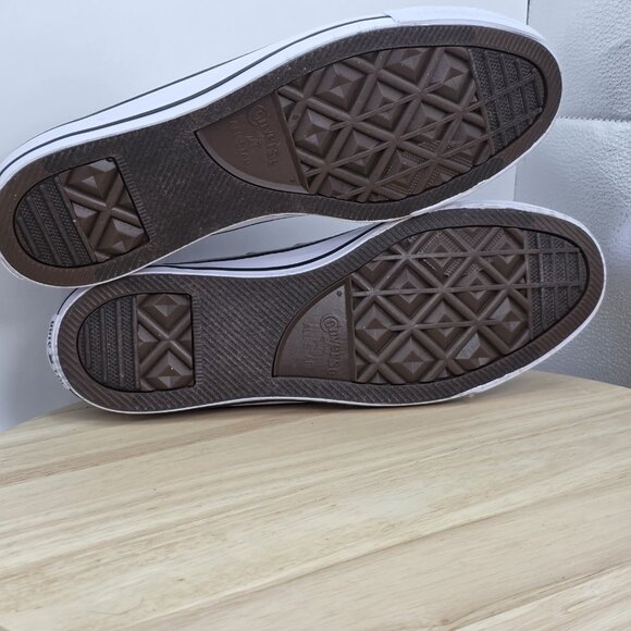 Converse 153180F Unisex CTAS Ox Sneaker M10US Black/White /Silver - Picture 8 of 11